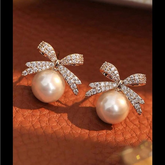 Cubic Zirconia Bow Pearl Earrings - Picture 2 of 6